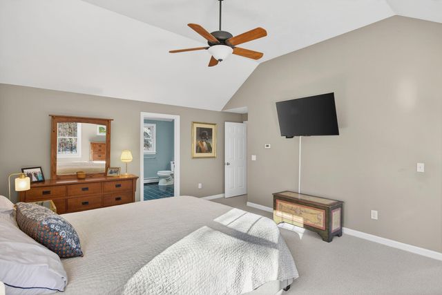 20 Anchor Drive, Forestdale, MA 02644