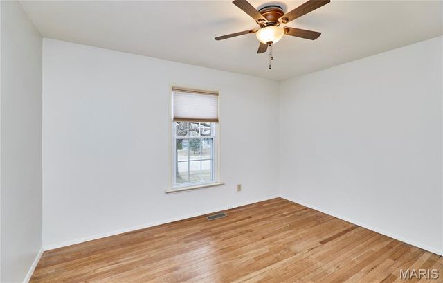 396 Sorrento Drive, Ballwin, MO 63021