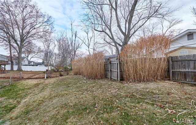 396 Sorrento Drive, Ballwin, MO 63021