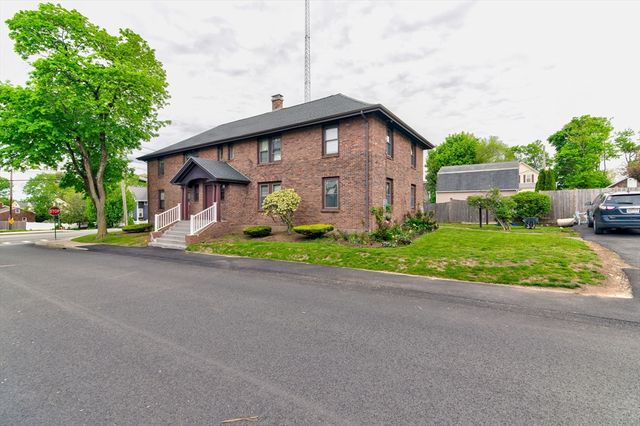 4 Weston Ave 2, Braintree, MA 02184