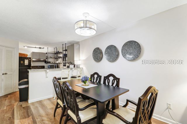 10 Lemoyne Ave Apt 101, Hilton Head Island, SC 29928