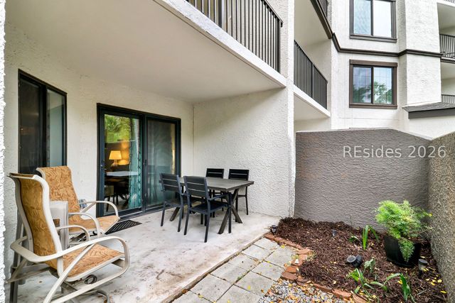 10 Lemoyne Ave Apt 101, Hilton Head Island, SC 29928