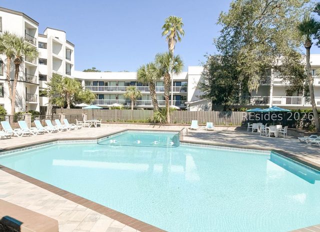 10 Lemoyne Ave Apt 101, Hilton Head Island, SC 29928