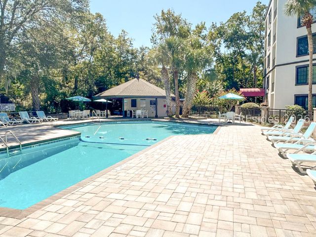 10 Lemoyne Ave Apt 101, Hilton Head Island, SC 29928