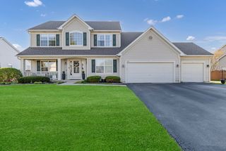 280 PRESTWICKE Boulevard, Algonquin, IL 60102