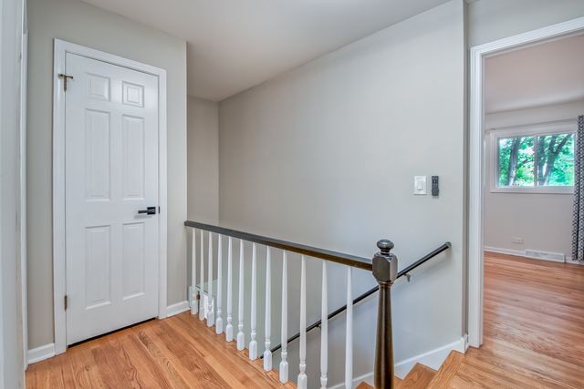 104 E Louis Avenue, Lake Forest, IL 60045