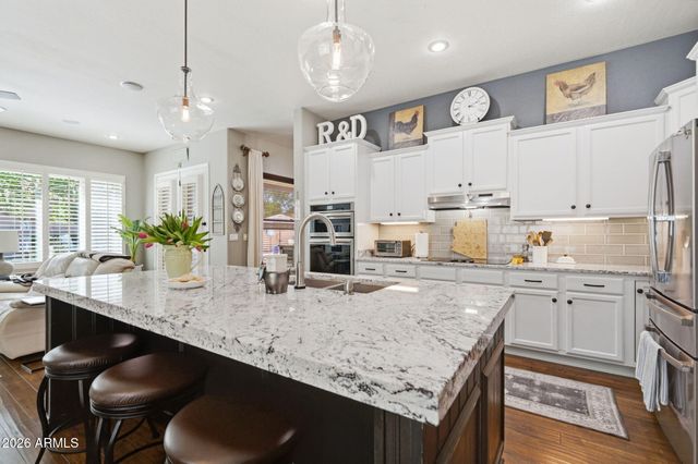 2552 S JACOB Street, Gilbert, AZ 85295