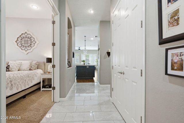 2552 S JACOB Street, Gilbert, AZ 85295