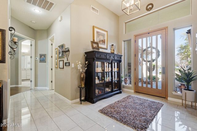 2552 S JACOB Street, Gilbert, AZ 85295