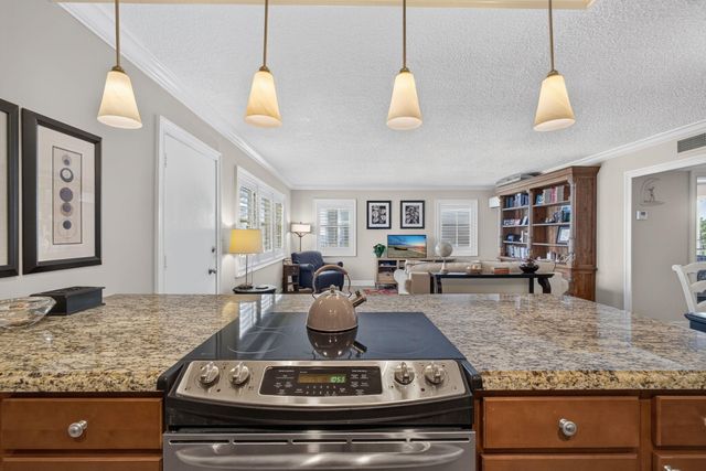 3600 N Ocean Drive 324, Riviera Beach, FL 33404