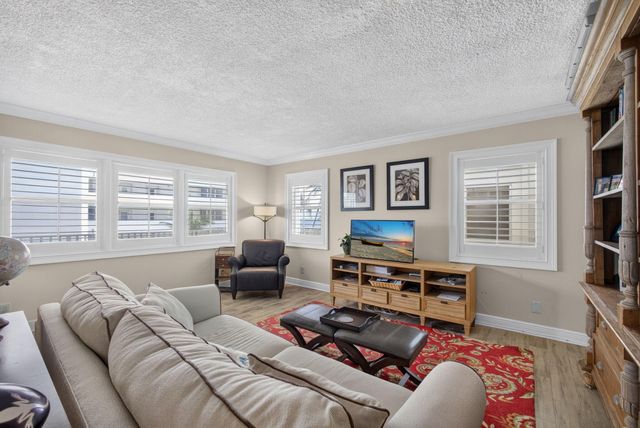 3600 N Ocean Drive 324, Riviera Beach, FL 33404