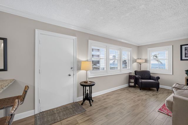 3600 N Ocean Drive 324, Riviera Beach, FL 33404