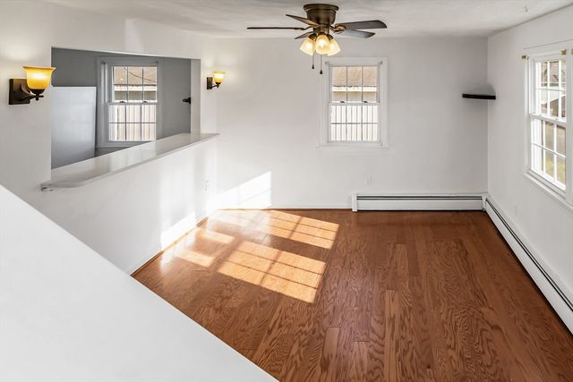 23 Hobson St 23, Lawrence, MA 01841
