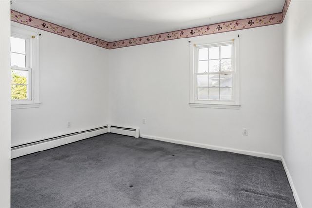 23 Hobson St 23, Lawrence, MA 01841