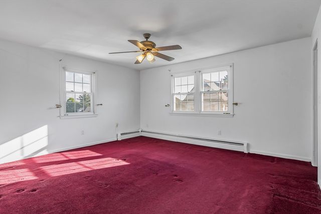 23 Hobson St 23, Lawrence, MA 01841