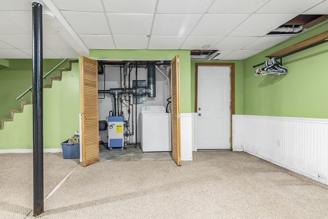23 Hobson St 23, Lawrence, MA 01841