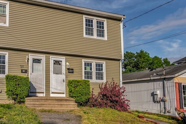 23 Hobson St 23, Lawrence, MA 01841