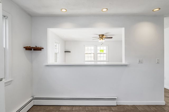 23 Hobson St 23, Lawrence, MA 01841