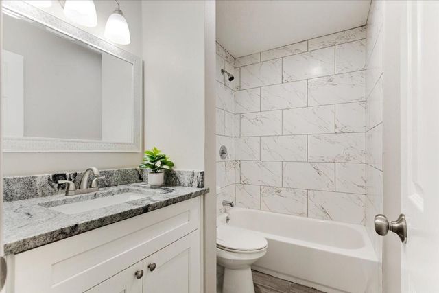 6327 Westcreek Drive, Brookside, TX 77581