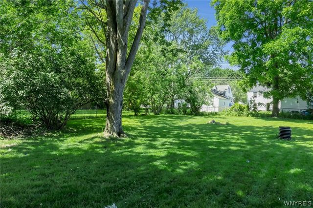 87 Richfield Road, Amherst, NY 14221