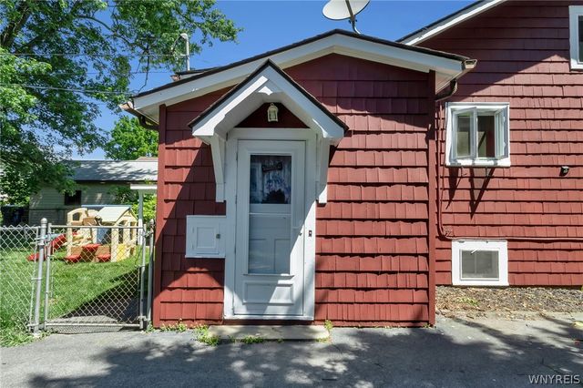 87 Richfield Road, Amherst, NY 14221