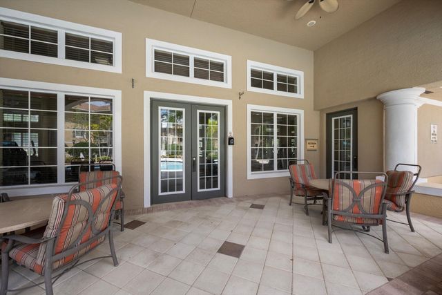 6475 Emerald Dunes Drive 206, West Palm Beach, FL 33411