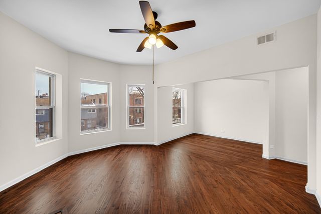 6520 S Ellis Avenue, Chicago, IL 60637