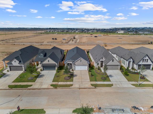 2858 Orange Leaf Drive, Fulshear, TX 77423