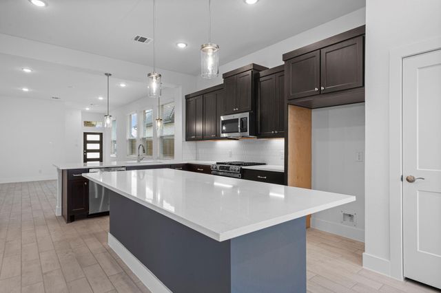 2858 Orange Leaf Drive, Fulshear, TX 77423