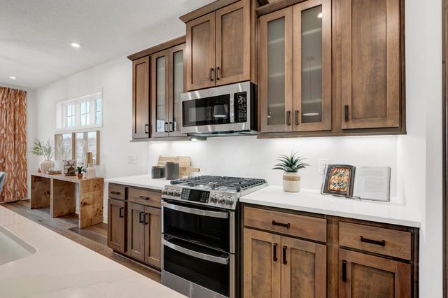 1186 Woods Creek Drive S, Delano, MN 55328