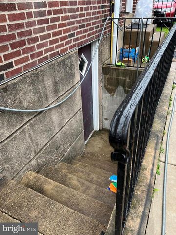 7235 DUNGAN RD, Philadelphia, PA 19111