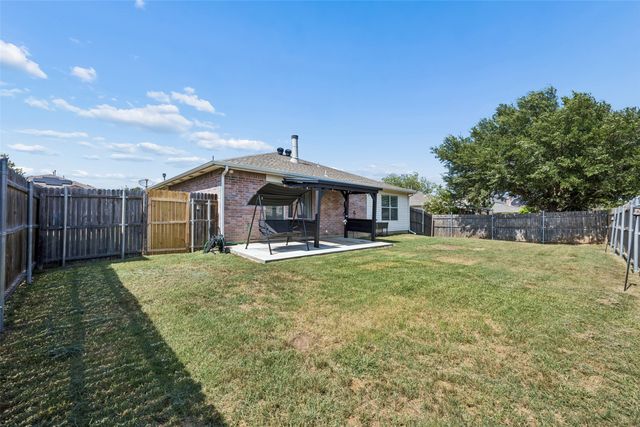 641 Mallard Drive, Saginaw, TX 76131