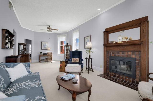 168 College Avenue W 4, Saint Paul, MN 55102
