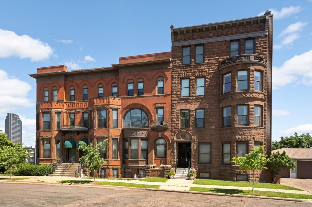 168 College Avenue W 4, Saint Paul, MN 55102