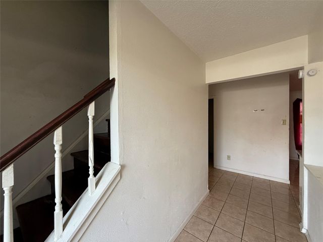 4702 Ridgemar Cir, Houston, TX 77053