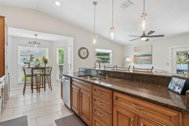 2521 GULFBREEZE CIRCLE, Palm Harbor, FL 34683