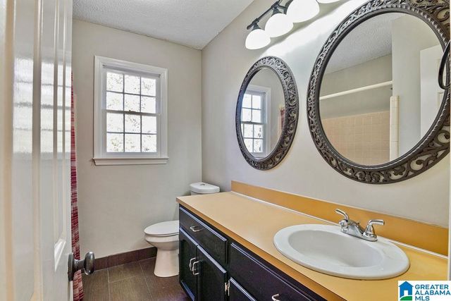 2533 ELIZABETH DRIVE, Pelham, AL 35124