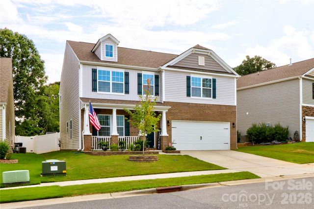 124 Kingsway Drive, Mooresville, NC 28115