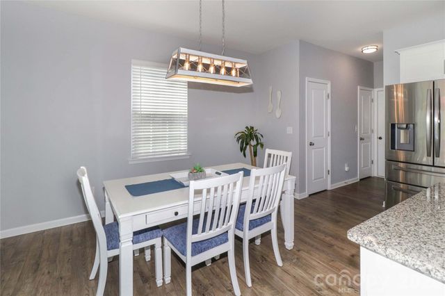 124 Kingsway Drive, Mooresville, NC 28115