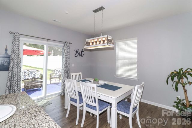 124 Kingsway Drive, Mooresville, NC 28115