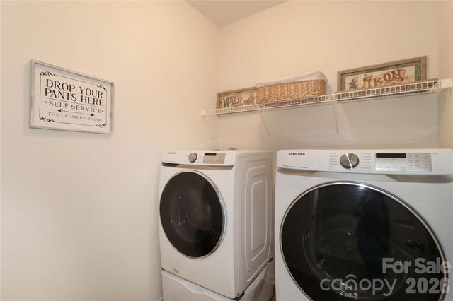 124 Kingsway Drive, Mooresville, NC 28115