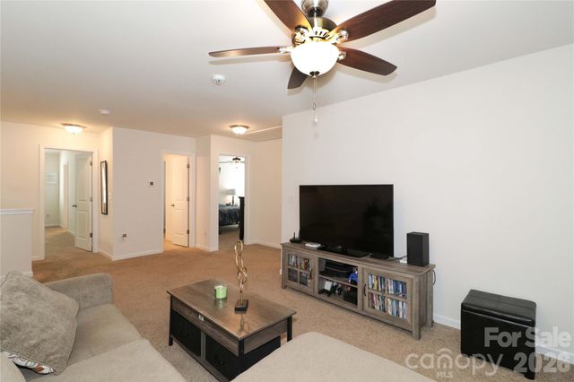 124 Kingsway Drive, Mooresville, NC 28115