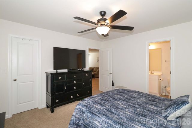 124 Kingsway Drive, Mooresville, NC 28115