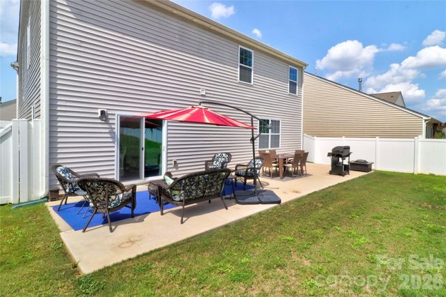 124 Kingsway Drive, Mooresville, NC 28115