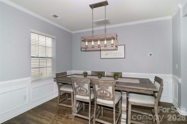124 Kingsway Drive, Mooresville, NC 28115