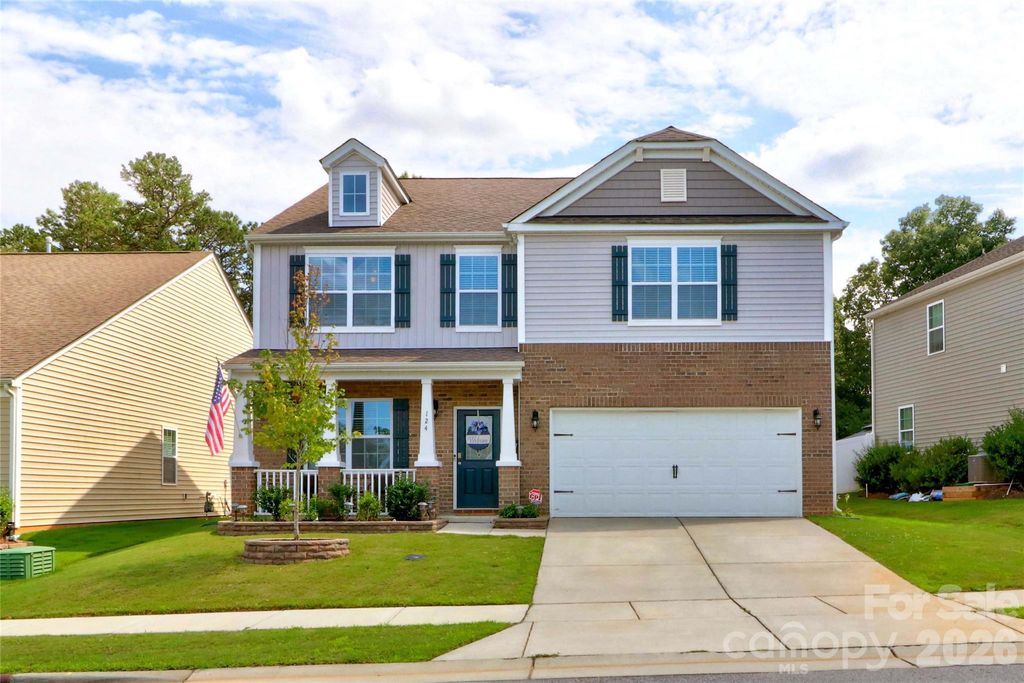 124 Kingsway Drive, Mooresville, NC 28115
