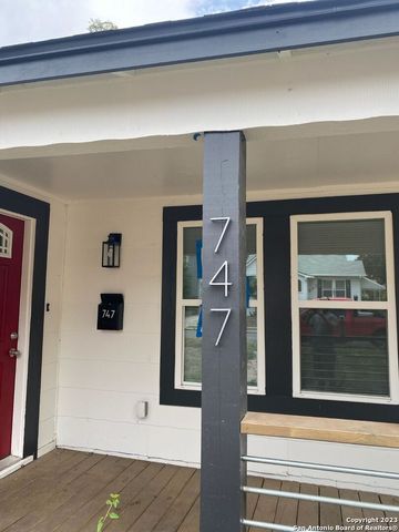747 BAILEY AVE, San Antonio, TX 78210