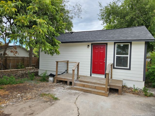 747 BAILEY AVE, San Antonio, TX 78210