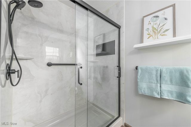 39111 Princeton Circle, Avon, OH 44011