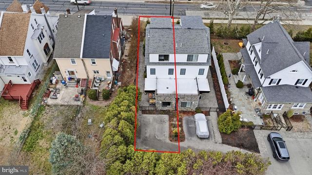 547 WALNUT LN, Philadelphia, PA 19128